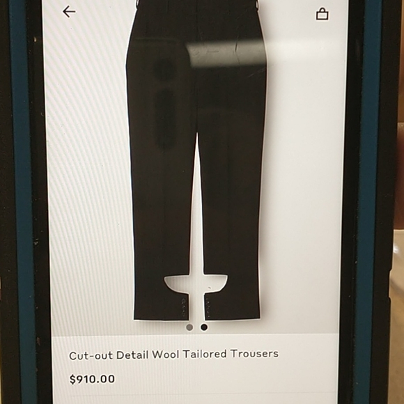 Woman's Burberry 2 piece suit - Picture 6 of 6